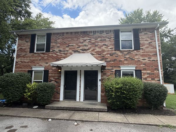 149 Edgewood Dr, Hendersonville, TN 37075