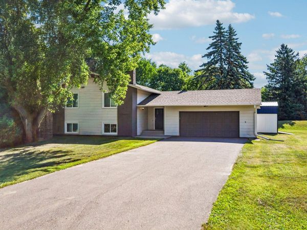 15225 Quinalt Street NE, Forest Lake, MN 55025