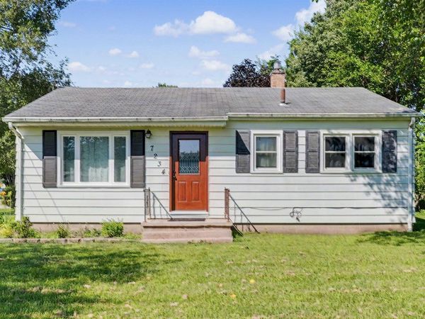 7234 La Porte Road, Washburn, IA 50702