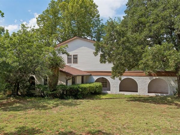 2009 Forest Road, Edmond, OK 73025