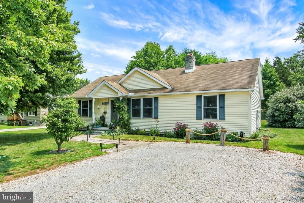 659 CURTIS DRIVE , GETTYSBURG, PA 17325