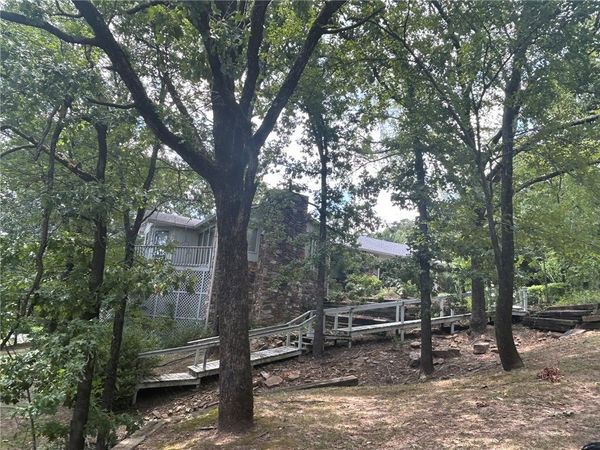 61 Abbey Road , Russellville, AR 72802