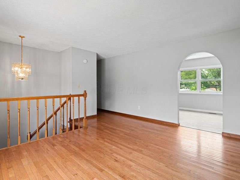 2007 Willowood Court, Ontario, OH 44906 Photo 5