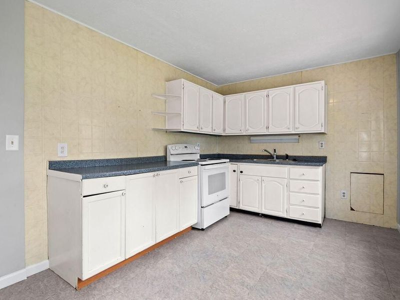 2007 Willowood Court, Ontario, OH 44906 Photo 7
