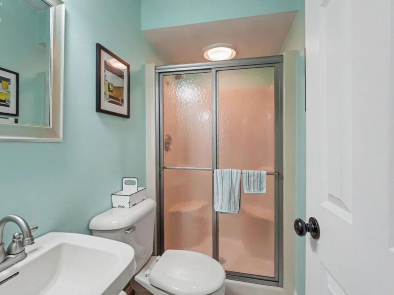 1040 Monroe Street, Bellevue, OH 44811 Photo 16
