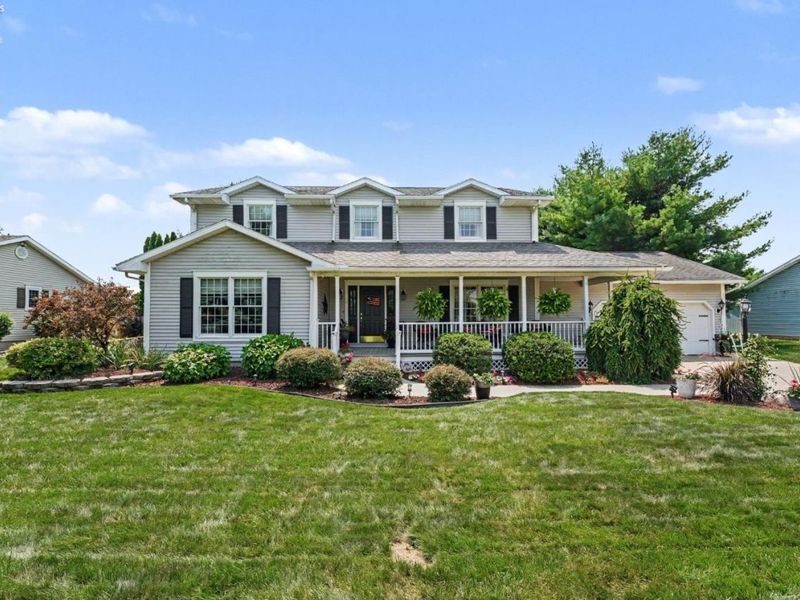 1040 Monroe Street, Bellevue, OH 44811 Photo 2