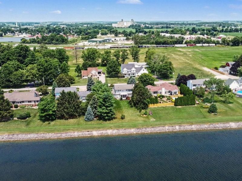 1040 Monroe Street, Bellevue, OH 44811 Photo 41