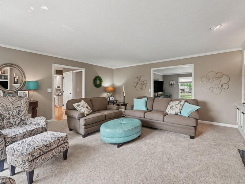 1040 Monroe Street, Bellevue, OH 44811 Photo 9