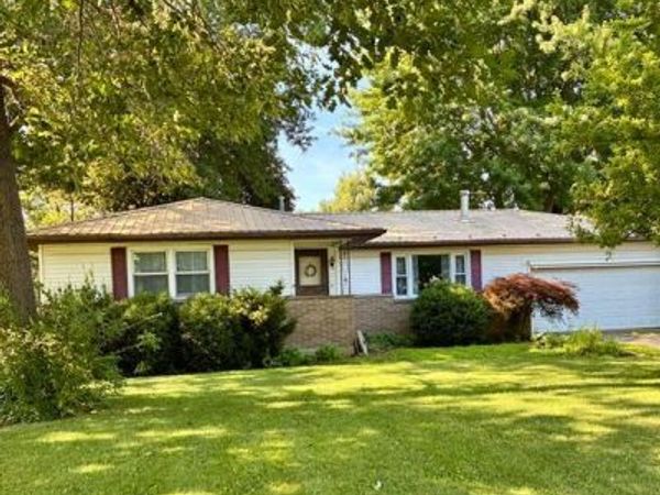 3906 Hull Road, Huron, OH 44839