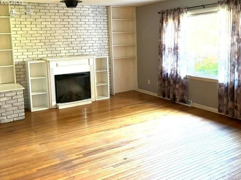 3906 Hull Road, Huron, OH 44839 Photo 9