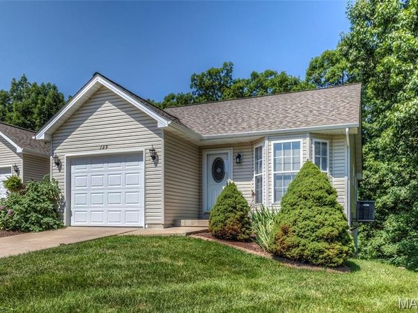 129 Fort Hancock , Wright City, MO 63390
