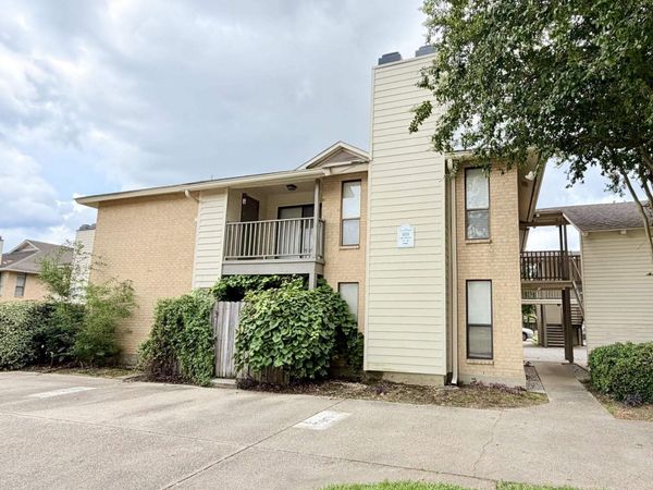 5233 Butter Creek Ln, Unit #J2, Baton Rouge, LA 70809