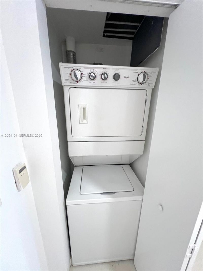 495 Brickell Av , Unit 4208, Miami, FL 33131 Photo