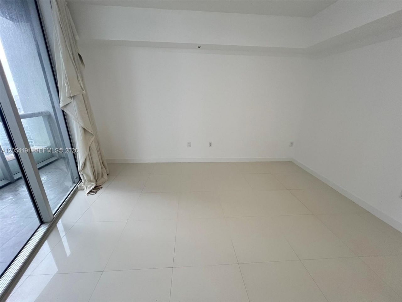 495 Brickell Av , Unit 4208, Miami, FL 33131 Photo