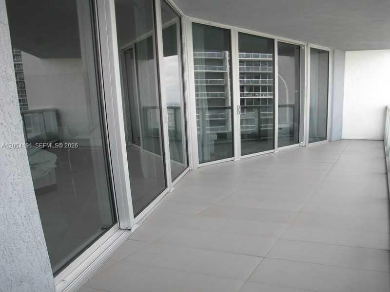495 Brickell Av , Unit 4208, Miami, FL 33131 Photo