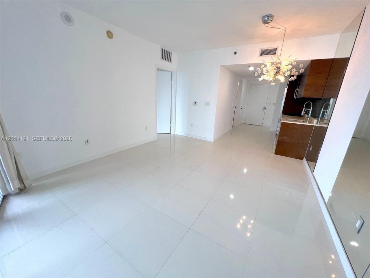 495 Brickell Av , Unit 4208, Miami, FL 33131 Photo