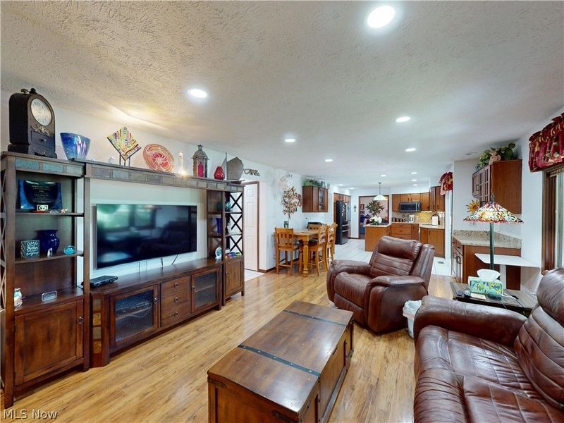 32145 Sedgefield Oval, Solon, OH 44139 Photo 16