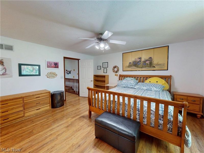 32145 Sedgefield Oval, Solon, OH 44139 Photo 32