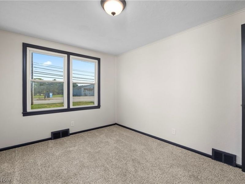 46175 Middle Ridge Road , Amherst, OH 44001 Photo 18