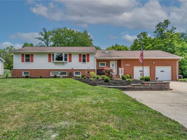 1553 S Carpenter Road S, Brunswick, OH 44212