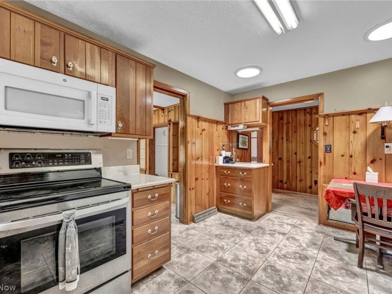 1553 S Carpenter Road S, Brunswick, OH 44212 Photo 12