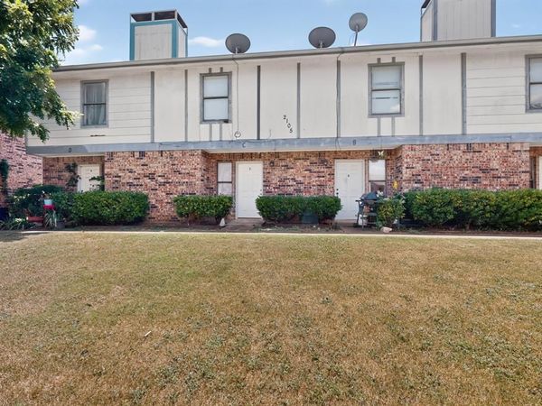 2105 W Walnut Street , Unit A,B,C,D, Garland, TX 75042
