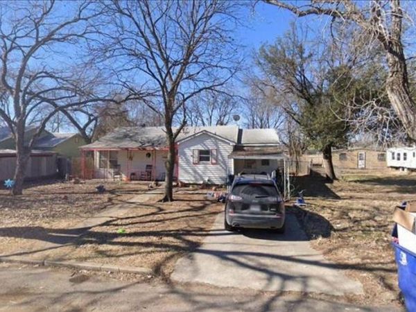 2209 Dartmore Street , Brownwood, TX 76801