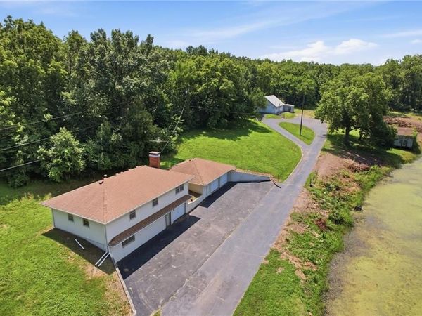 11151 Leavenworth Road, Kansas City, KS 66109
