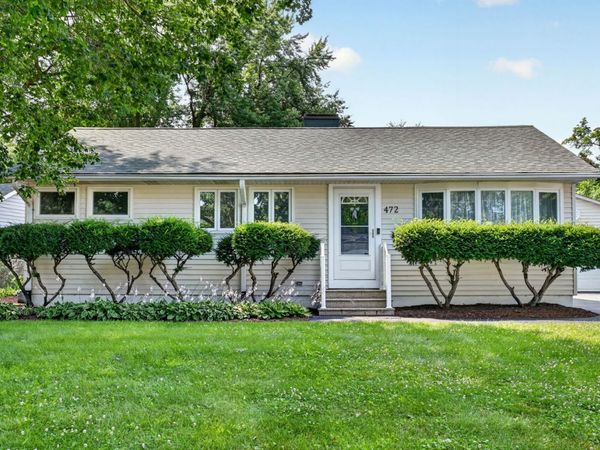472 Douglas Road, Batavia, IL 60510