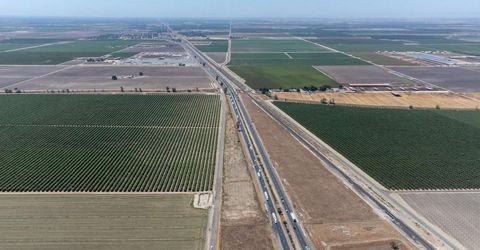 Road 112, Tulare, CA 93274 Photo