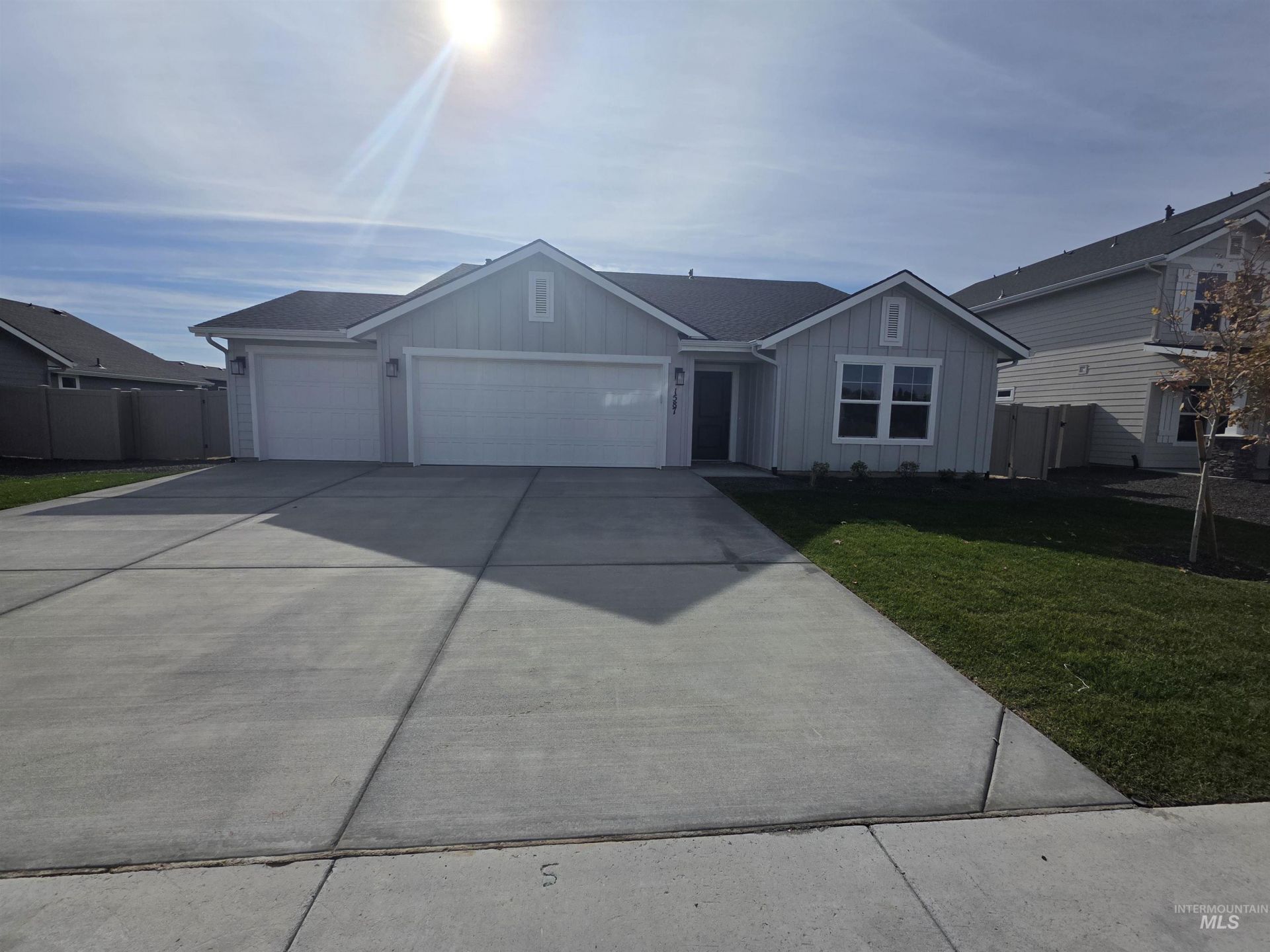 1587 Kinsale St, Middleton, ID 83644 Main Photo