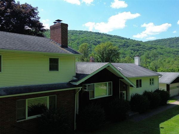 357 W Dover Road , Pawling, NY 12564