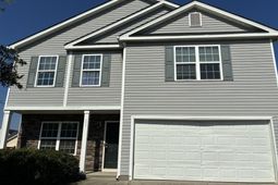 233 Alexander Pointe Drive photo 4