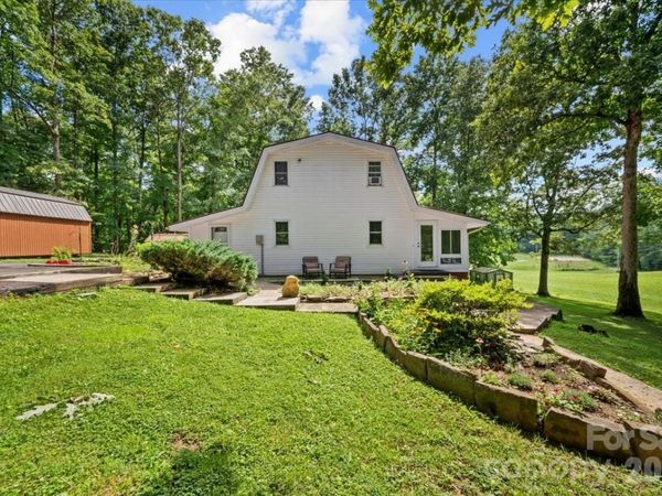 371 Patton Valley Drive , Nebo, NC 28761