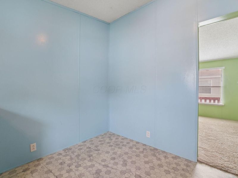 1100 Thornwood Drive, Unit 102, Heath, OH 43056 Photo 14