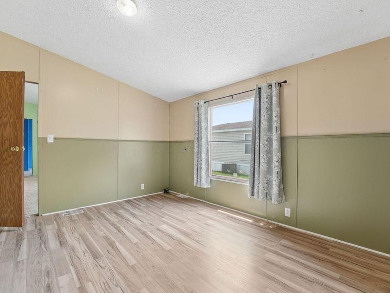 1100 Thornwood Drive, Unit 102, Heath, OH 43056 Photo 17