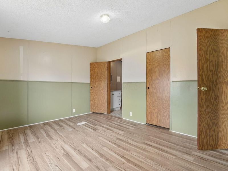 1100 Thornwood Drive, Unit 102, Heath, OH 43056 Photo 18