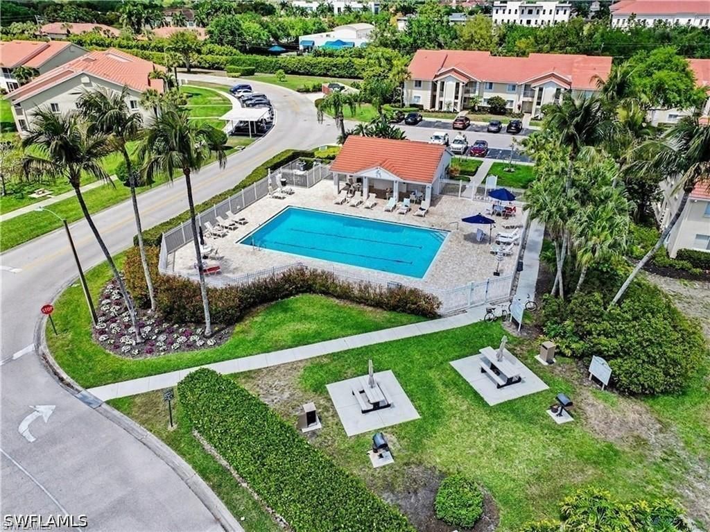 7731 Jewel Ln, Unit 204, Naples, FL 34109 Photo
