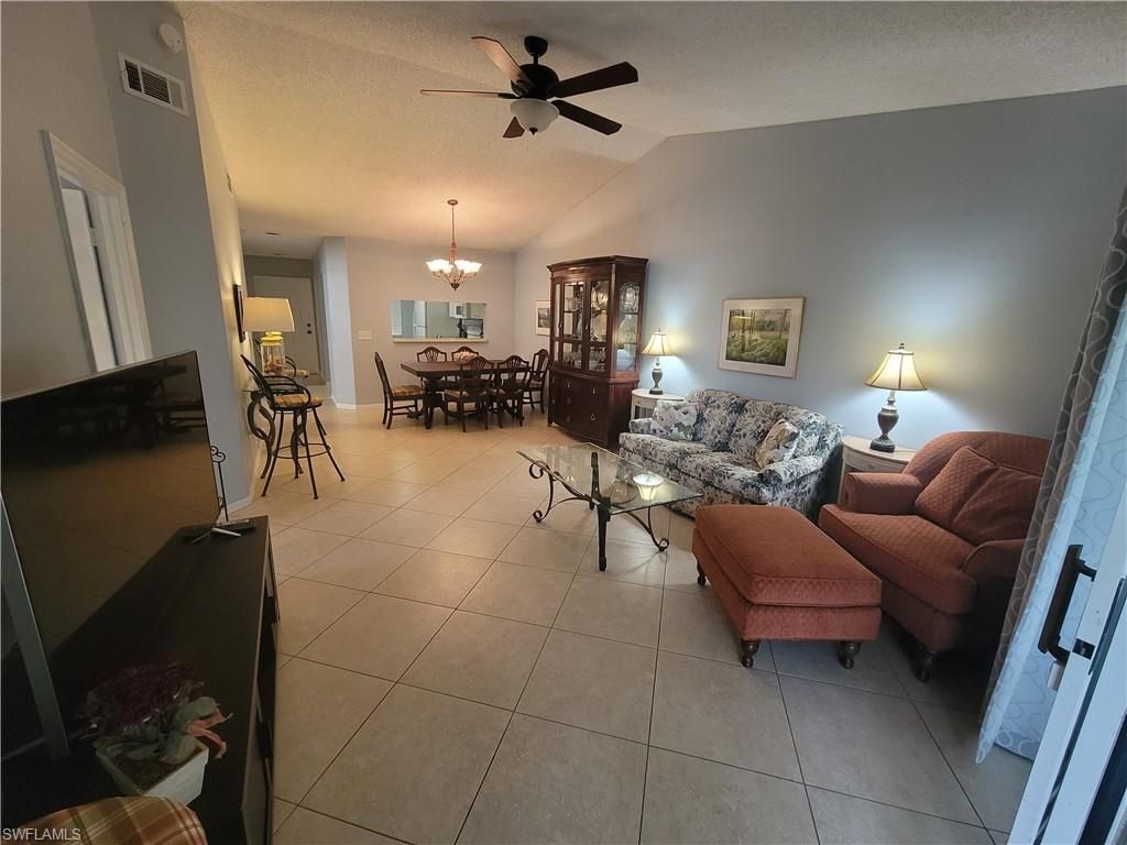 7731 Jewel Ln, Unit 204, Naples, FL 34109 Photo