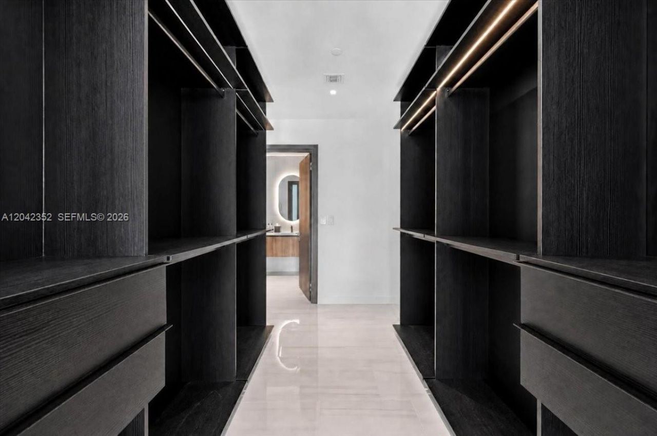 20 NE 11th St , Unit 6003, Miami, FL 33132 Photo