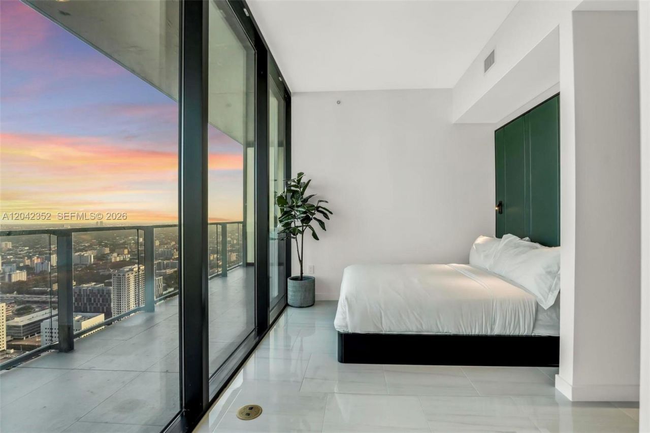 20 NE 11th St , Unit 6003, Miami, FL 33132 Photo