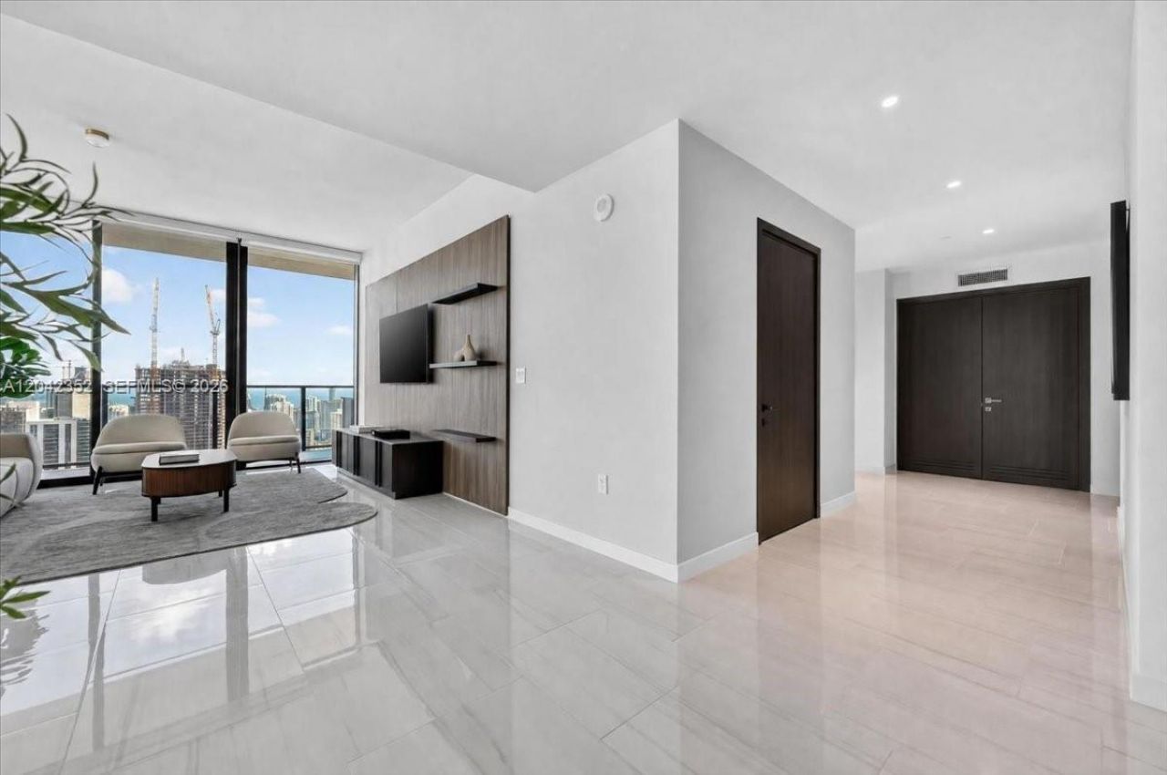 20 NE 11th St , Unit 6003, Miami, FL 33132 Photo