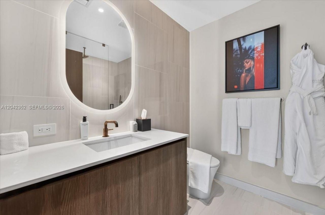 20 NE 11th St , Unit 6003, Miami, FL 33132 Photo