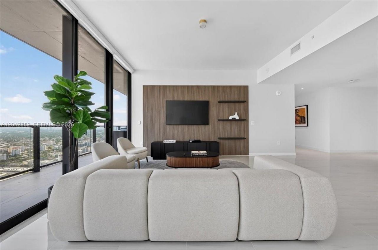 20 NE 11th St , Unit 6003, Miami, FL 33132 Photo