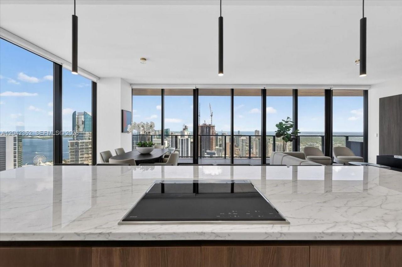 20 NE 11th St , Unit 6003, Miami, FL 33132 Photo
