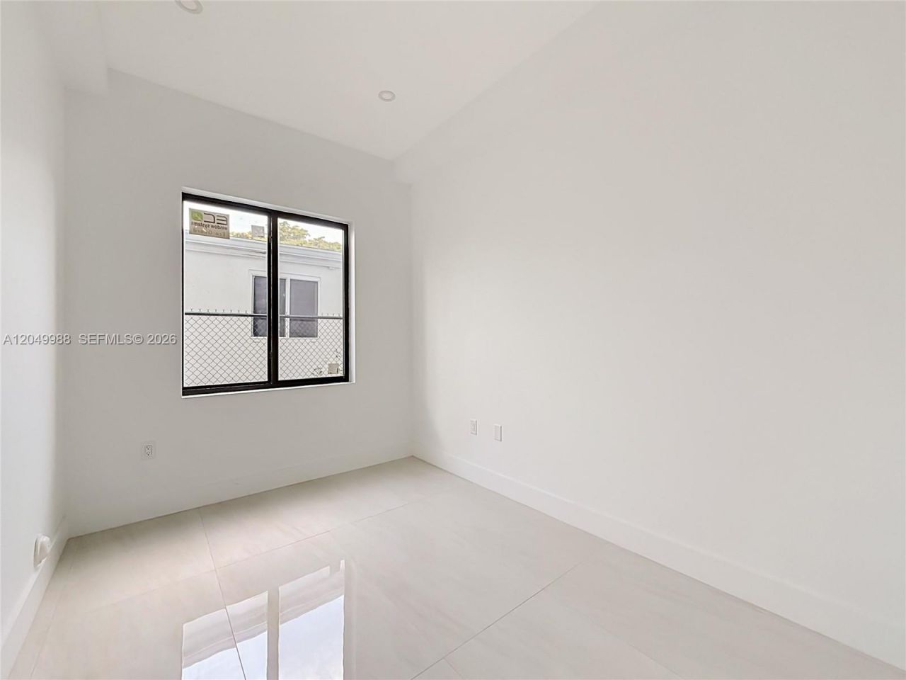 3730 SW 28th St , Miami, FL 33134 Photo