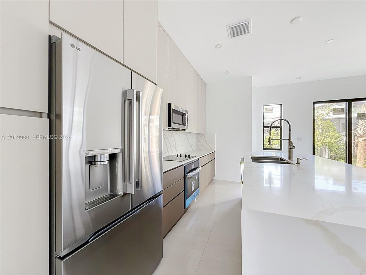 3730 SW 28th St , Miami, FL 33134 Photo