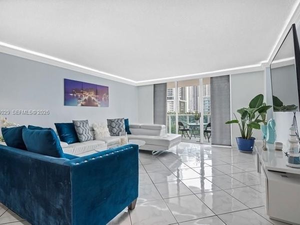 3800 S Ocean Dr, Unit 410, Hollywood, FL 33019