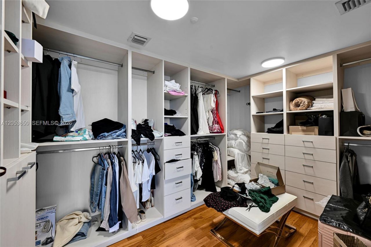 19111 Collins Ave , Unit 2704, Sunny Isles Beach, FL 33160 Photo