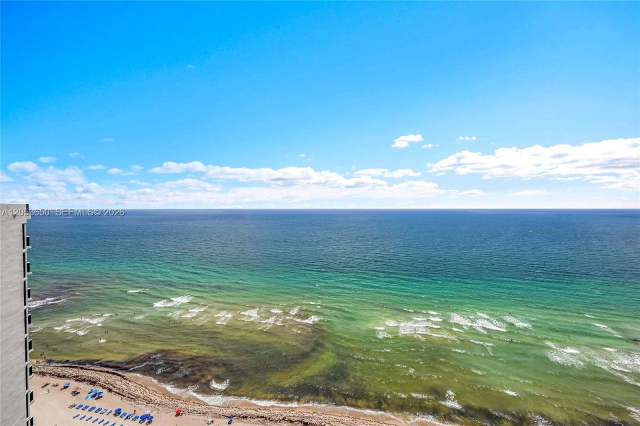 19111 Collins Ave , Unit 2704, Sunny Isles Beach, FL 33160 Photo